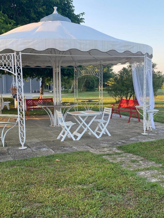 Tra Campagna E Mare Acomodação com café da manhã Lido delle Nazioni Exterior foto